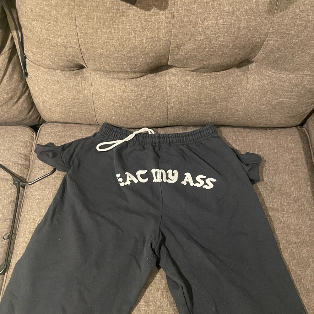 Women’s sweats